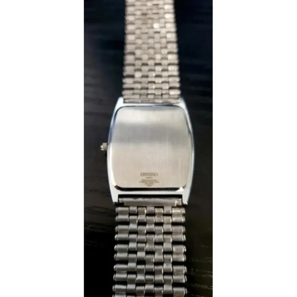 RARE‎ - Mint Condition Seiko Vintage Slim SQ Barrel Tank Wrist Watch
